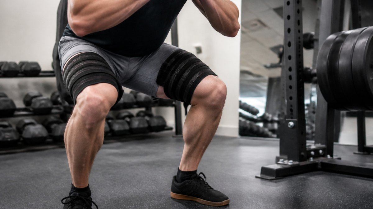 Adjustable Thigh Wraps for Athletic Performance