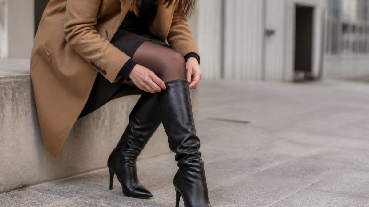How to Prevent Thigh Sleeves From Sliding Down