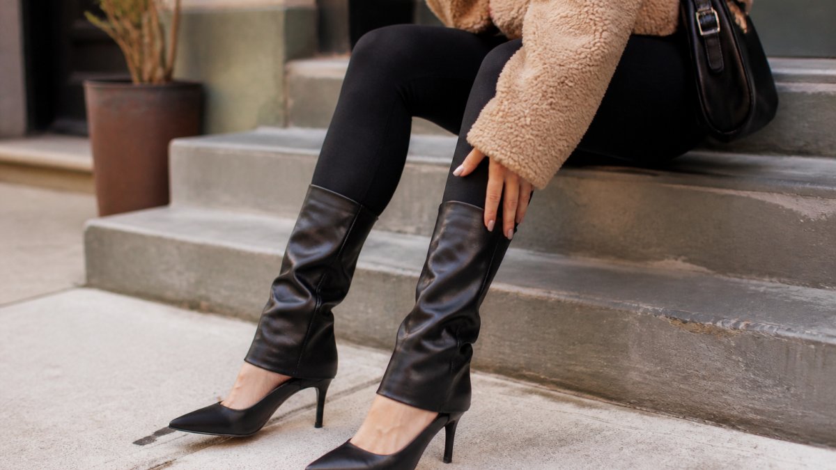 How to Style Boot Sleeves With Leggings